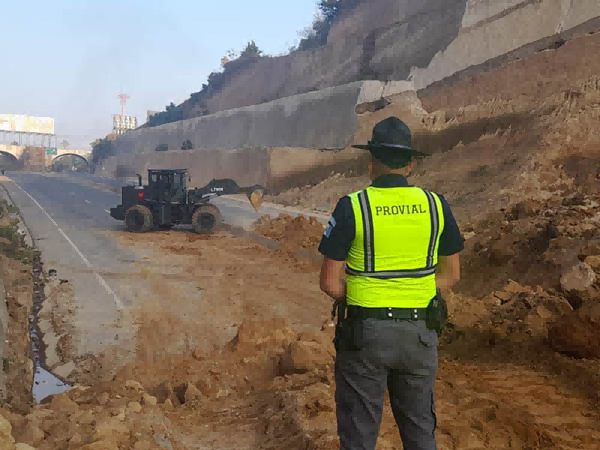 A carregadeira de rodas de 5 toneladas da LTMG Machinery faz grande contribuição para as operações de resgate de deslizamentos de terra na Guatemala em abril de 2023