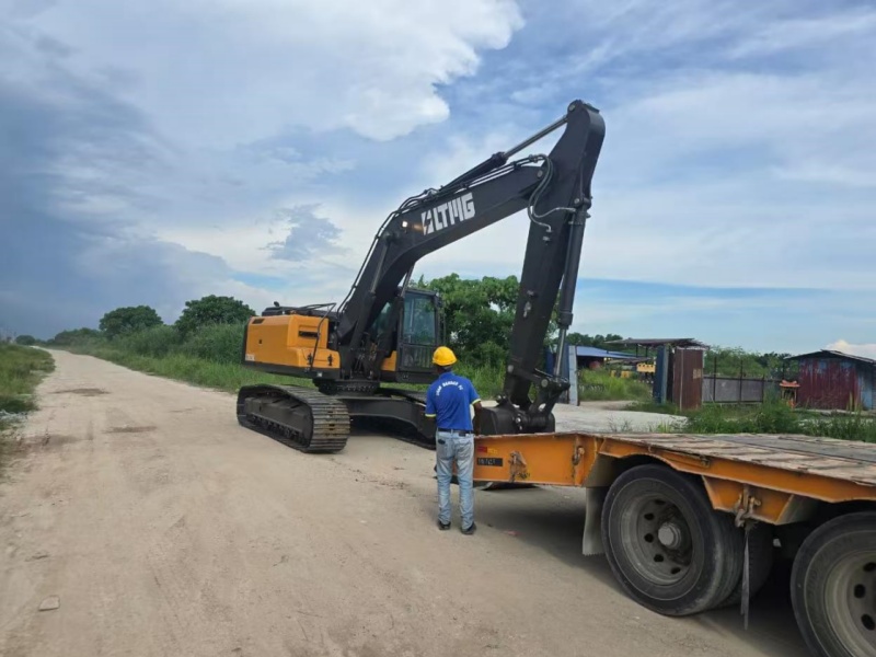 Malaysia LTE230 23 Ton Crawler Excavator