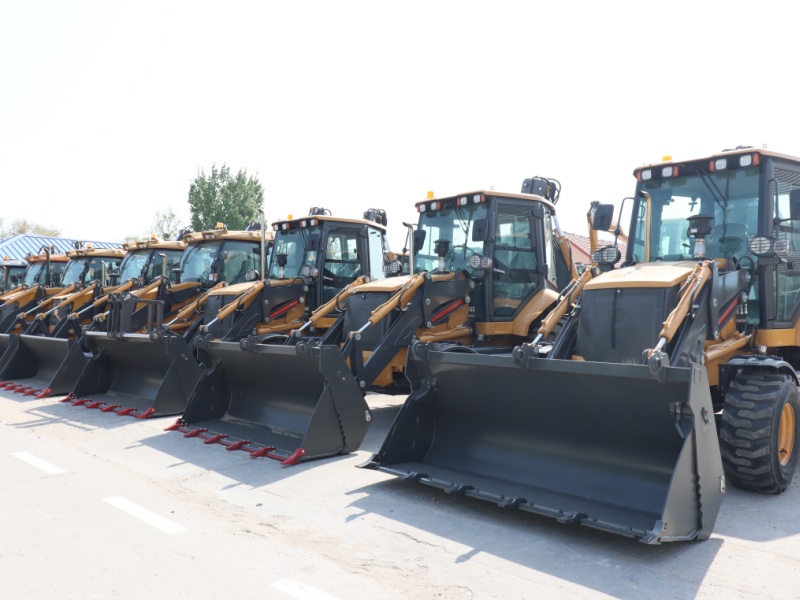 Pá carregadeira Bakchoe - Uma máquina, dupla função